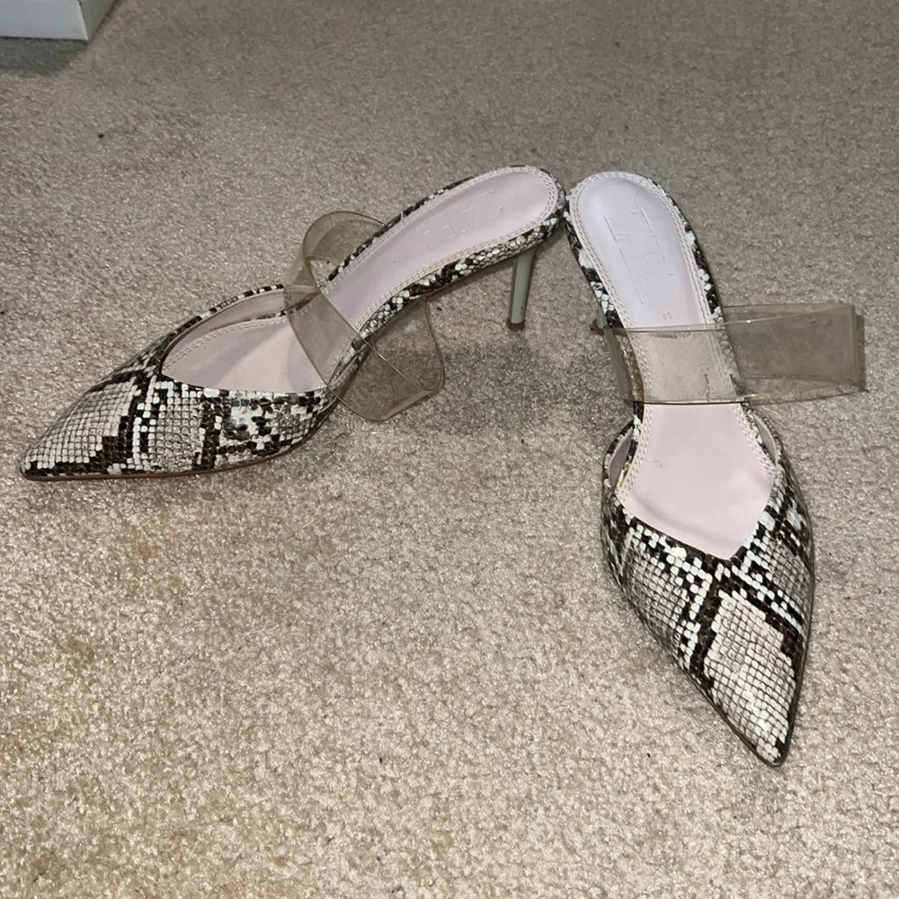 Snakeskin kitten heels